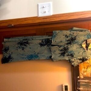 Two piece floral button up dress size 18